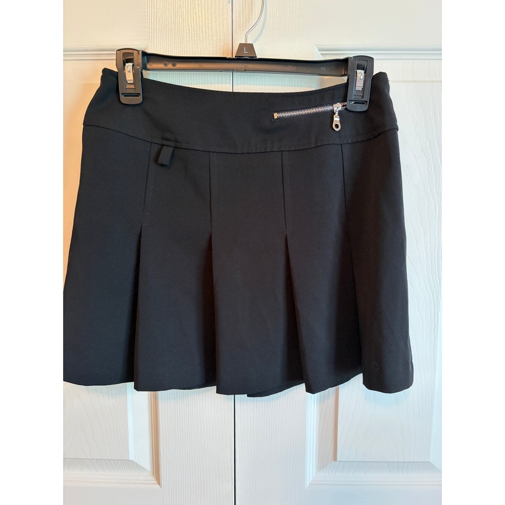 35th & 10th Vintage 90s Black Pleated Mini Skirt Gothic Made in USA Size L